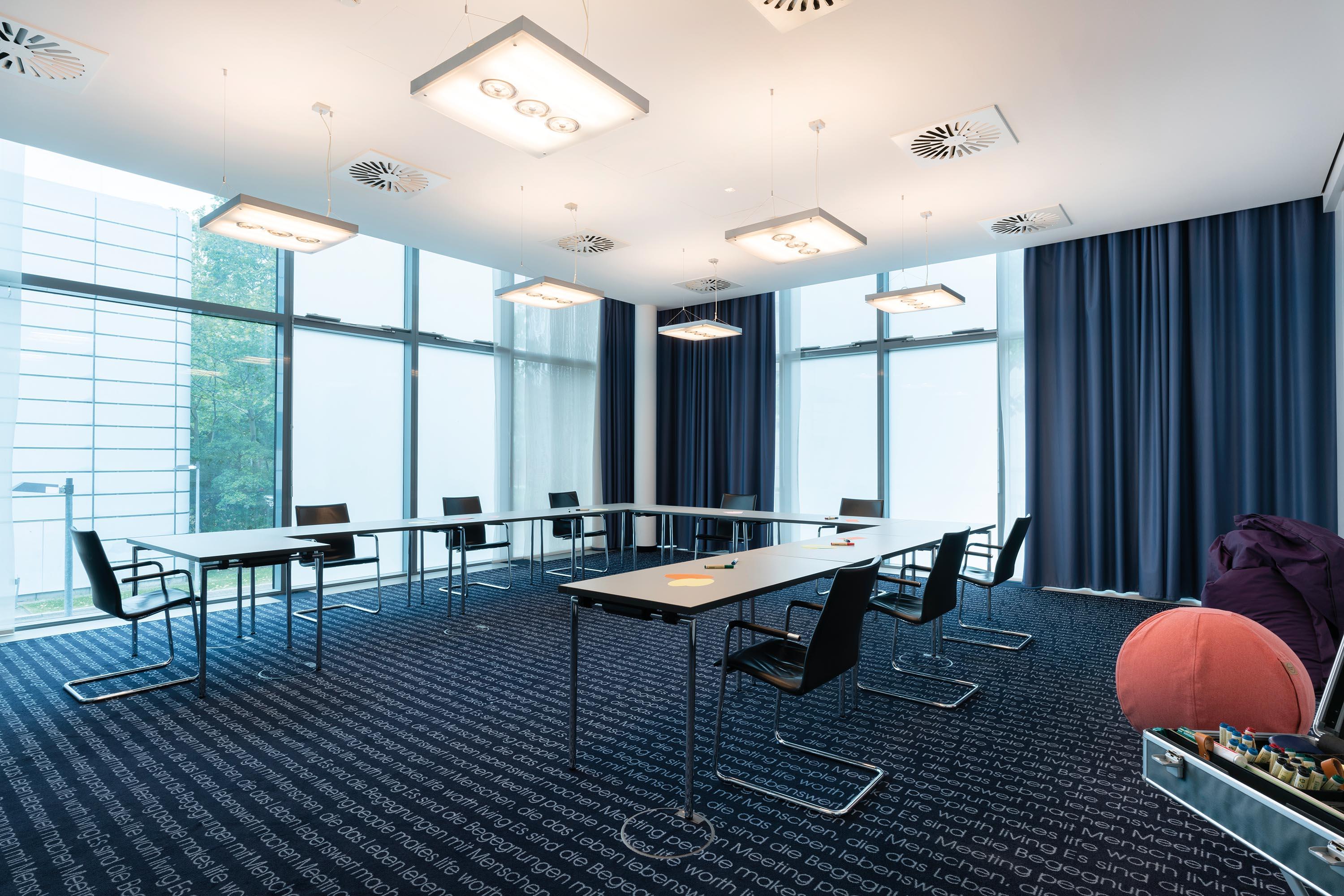 Hotel Seminaris Campushotel 4*