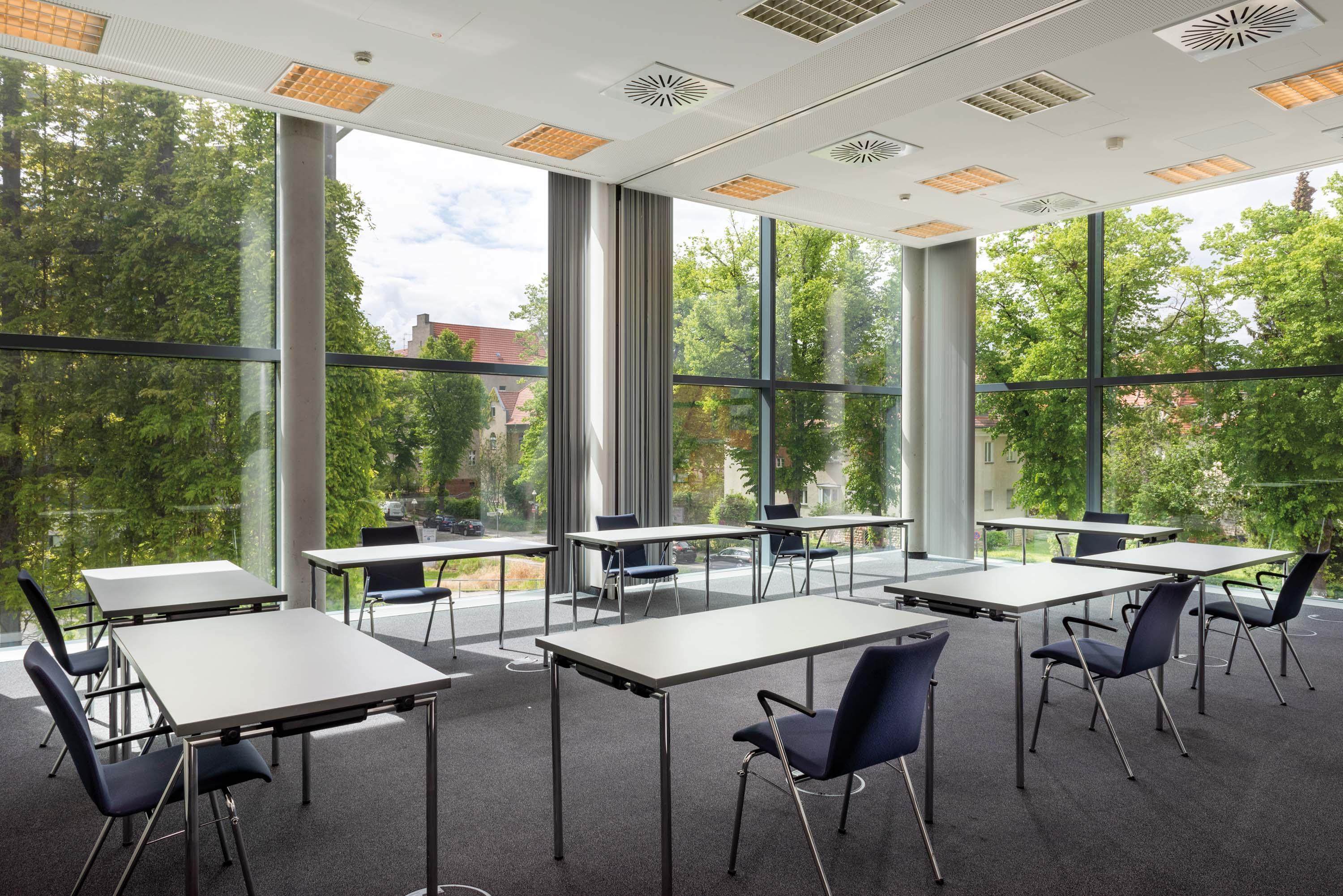 Hotel Seminaris Campushotel 4*