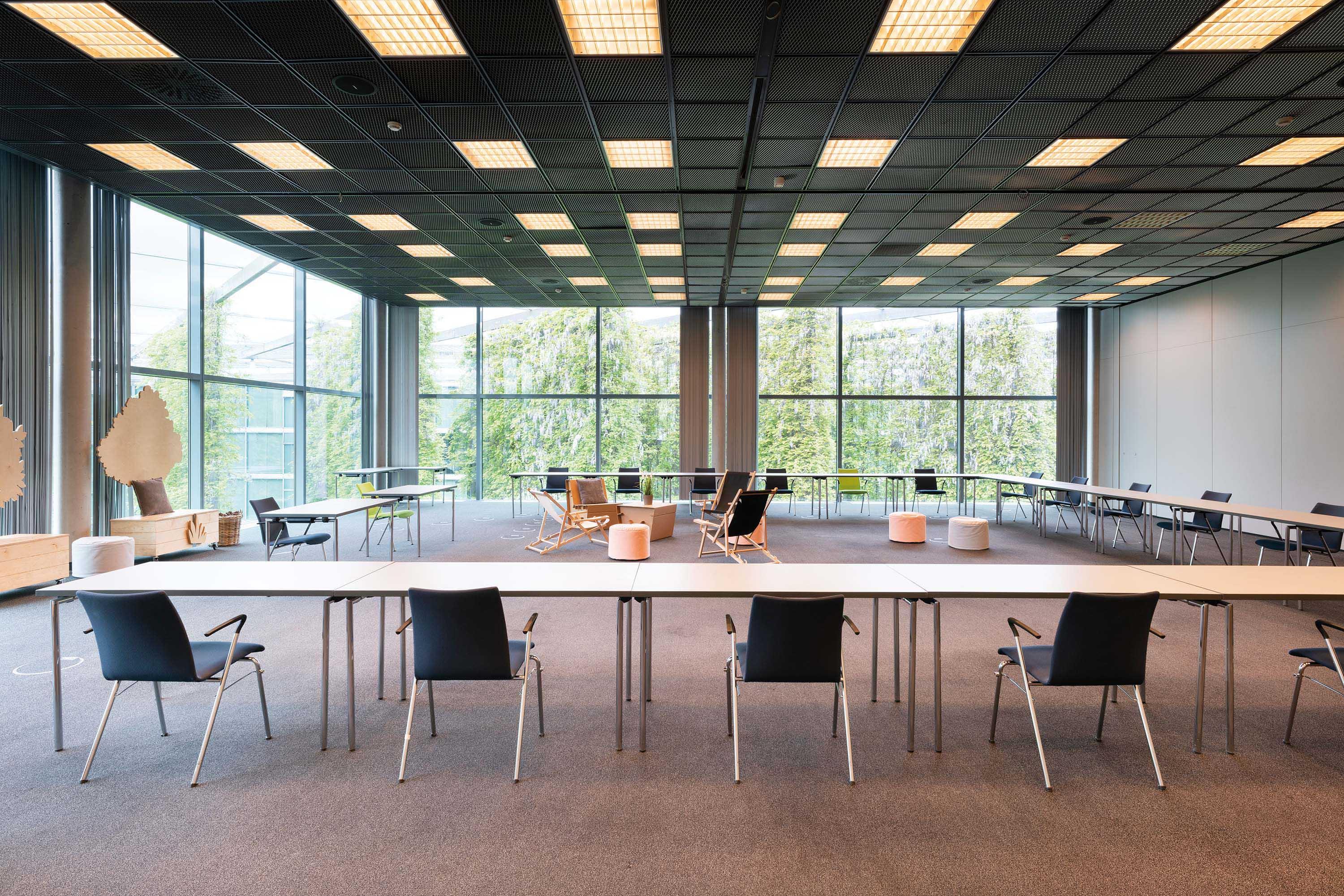 Hotel Seminaris Campushotel 4*