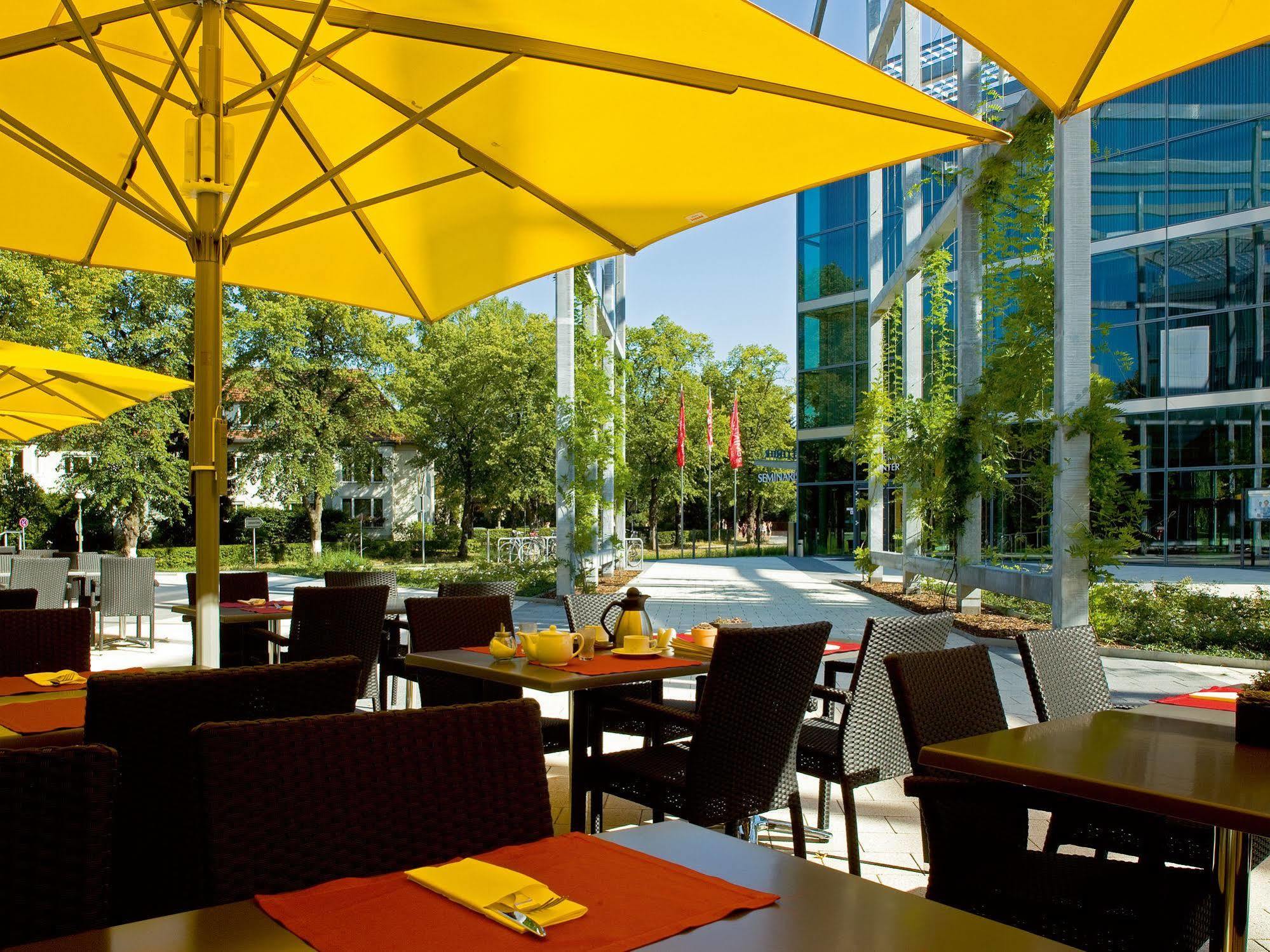Seminaris Campushotel Hotel 4*